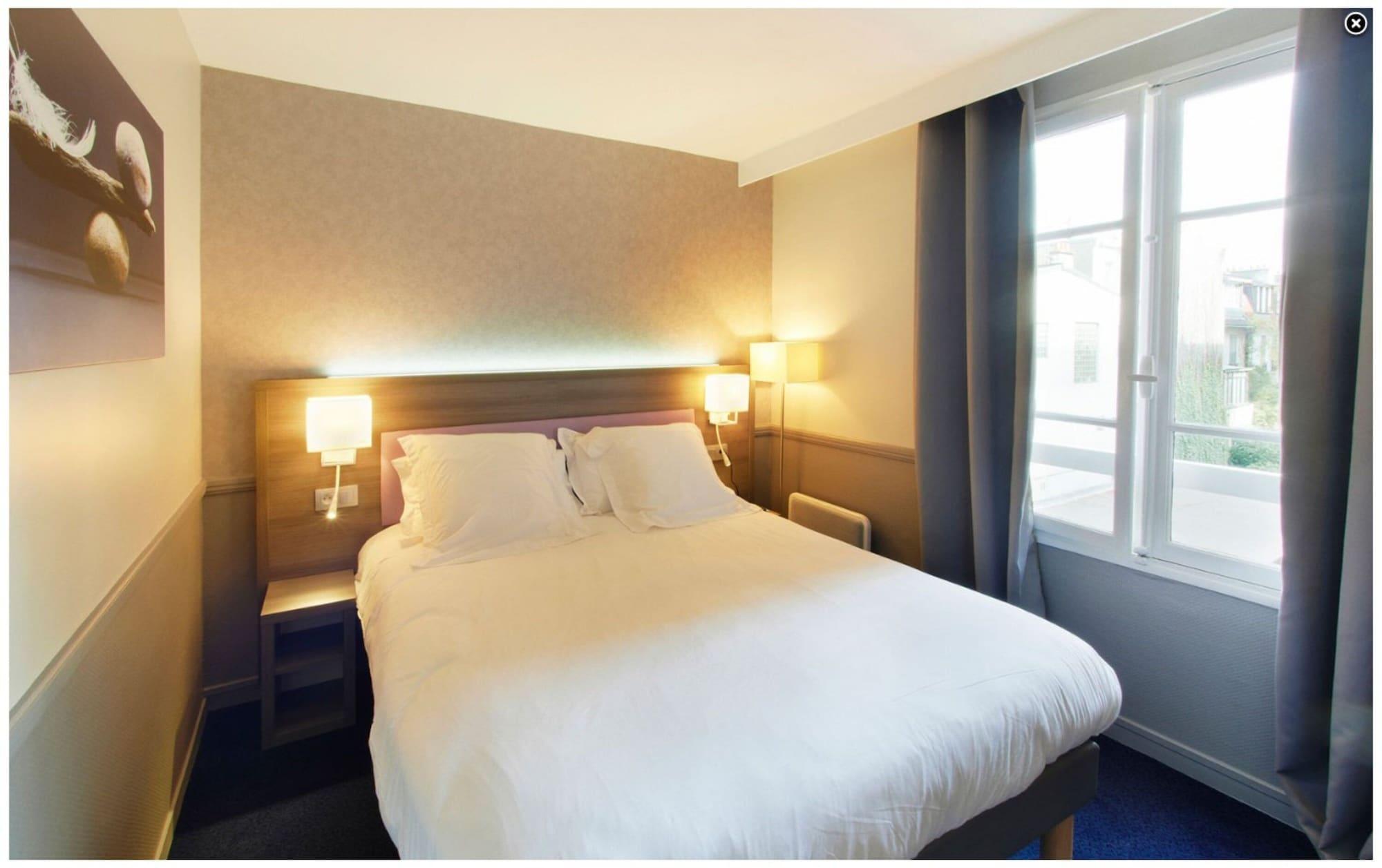 Hotel Poussin Παρίσι Εξωτερικό φωτογραφία